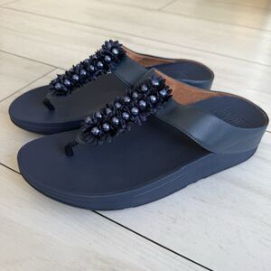 FitFlop Fino Beaded Women's 8 Comfortable Blue Leather Toe-Post Thong Sandals